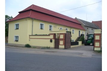 Чехия Privát Beřovice, Екстериор
